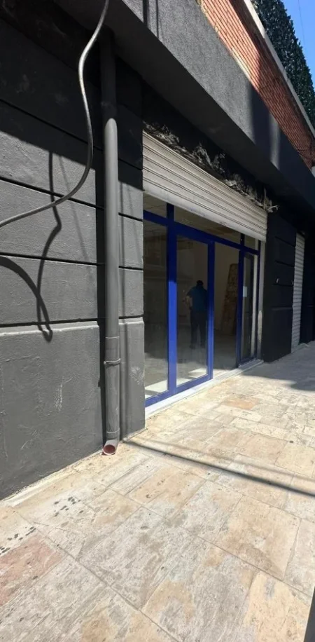 shitet ambjent biznesi Kati 0, 97 m² 261.900 € (QENDER DURRES)