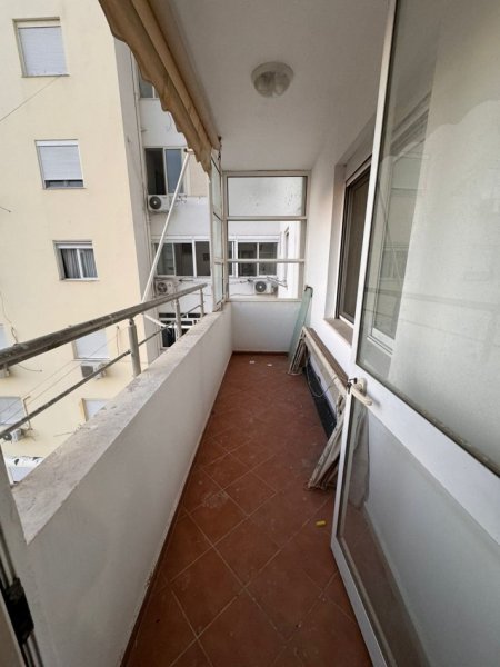 Durres, shitet apartament 3+1+2 +2 BALLKONE Kati 5, 130 m² 100.000 € (DURRES LAGJA 17!)