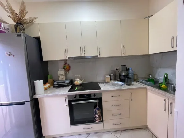 Durres, shitet apartament 2+1 Kati 4, 92 m² 85.000 € 