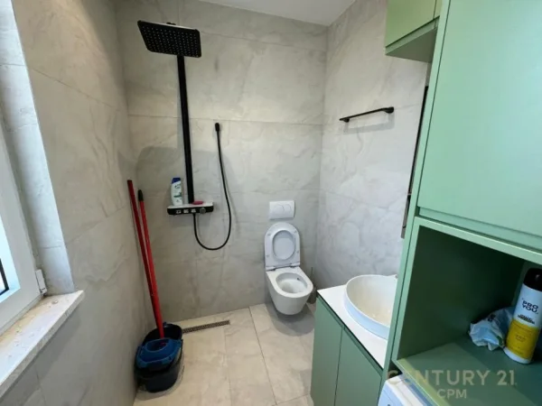 Tirane, jepet me qera apartament 2+1 Kati 7, 56 m² 850 € 