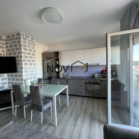 Tirane, shitet apartament 2+1+Ballkon Kati 6, (ASTIR)