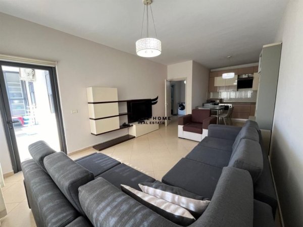 Tirane, jepet me qera apartament 2+1 Kati 6, 108 m² 550 € (UNAZA E RE)