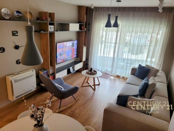 Tirane, jepet me qera apartament 2+1+Aneks+Ballkon Kati 5, 82 m² 750 € (Kompleksi Magnet,21 Dhjetori)