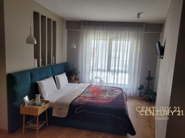 Tirane, jepet me qera apartament 2+1+Aneks+Ballkon Kati 5, 82 m² 750 € (Kompleksi Magnet,21 Dhjetori)