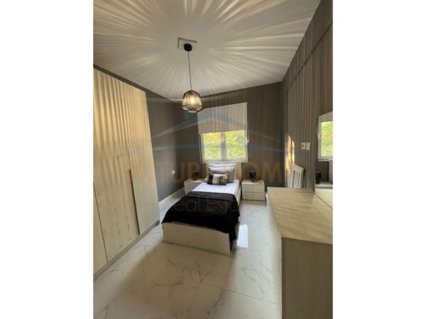 Tirane, jepet me qera 2+1 Kati 5, 70 m² 850 € (Myslym Shyri)