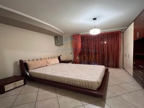 Durres, shitet apartament 2+1+Ballkon Kati 0, 440 m² 330.000 € (SHKEMBI KAVAJES,DURRES)