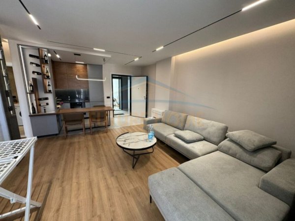 Durres, shitet apartament+verande | Penthouse 1+1+Ballkon Kati 9, 122 m² 230.000 € (QERRET,DURRES)