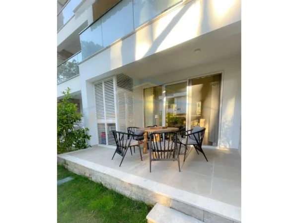 Durres, shitet apartament 2+1+Ballkon Kati 0, 170 m² 300.000 € (SAN PIETRO,GJIRI I LALZIT)