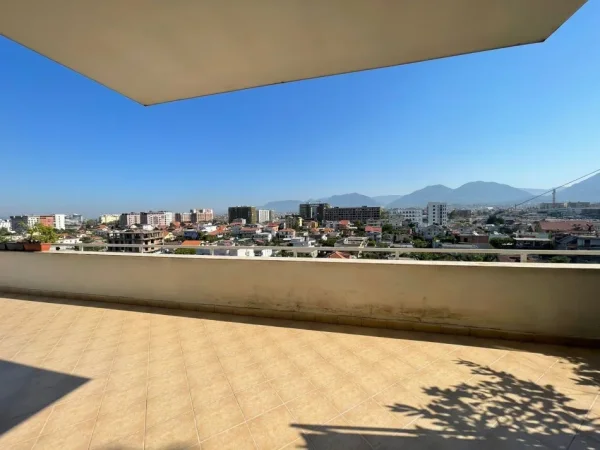 Tirane, shitet apartament 2+1 Kati 6, 149 m² 155.000 € (Ish Dogana)