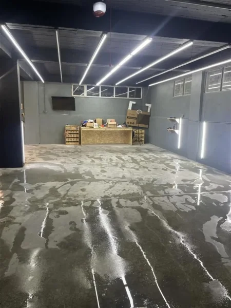 Tirane, jepet me qera magazine Kati 0, 130 m² 700 € (SABAUDIN GABRANI)