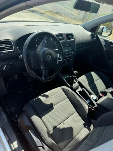 Lushnje, shes makine Volkswagen Benzin+Gaz, gri metalizato manuale Klima 6.000 €