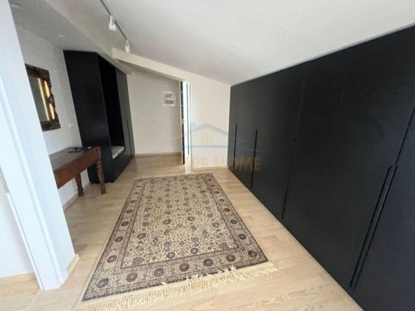 Tirane, shitet apartament 2+1 Kati 2, 126 m² 420.000 € (TEG)