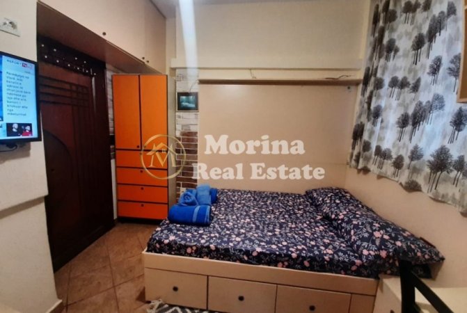 Tirane, jepet me qera garsonier Kati 2, 27 m² 380 € (5 Maji)