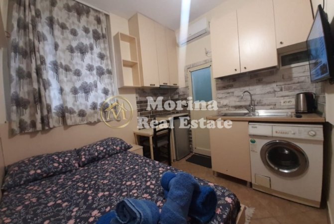Tirane, jepet me qera garsonier Kati 2, 27 m² 380 € (5 Maji)