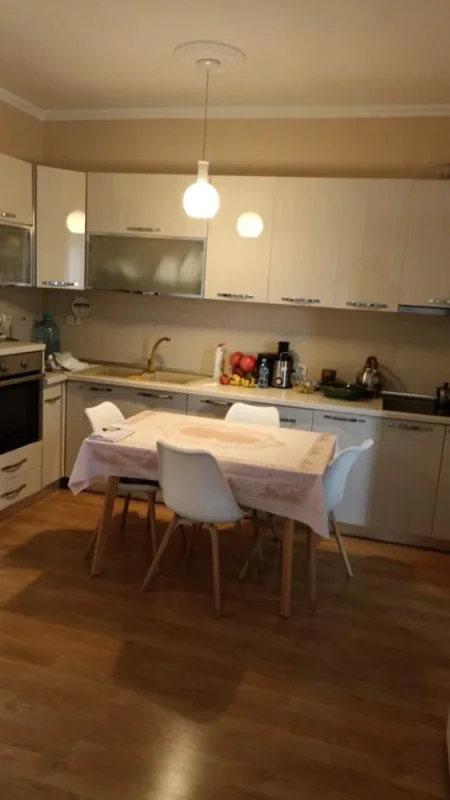 Tirane, shitet apartament 1+1 Kati 16, 53 m² 160.000 € (ZONE QENDRORE)