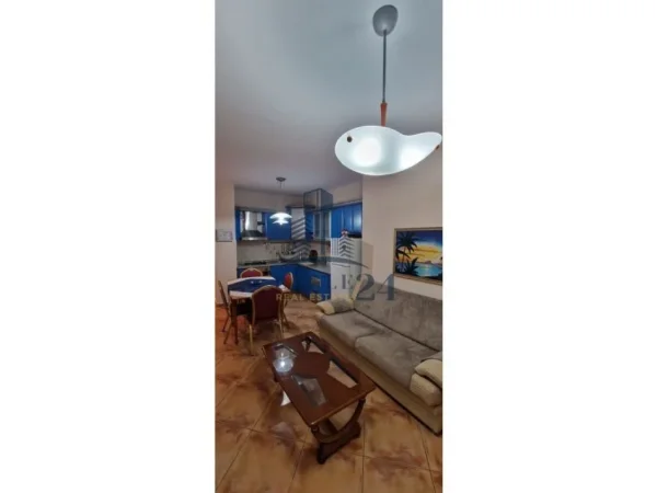 APARTAMENT 1+1 NE SHITJE, SHKEMBI KAVAJES, 100 METRA NGA DETI