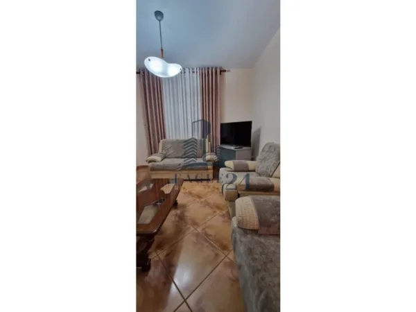 APARTAMENT 1+1 NE SHITJE, SHKEMBI KAVAJES, 100 METRA NGA DETI