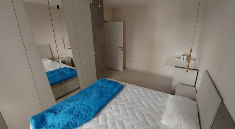 Tirane, jepet me qera apartament 2+1 Kati 1, 65 m² 600 € (Vasil Shanto)