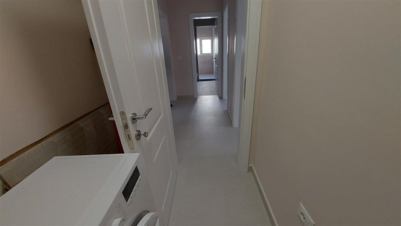 Tirane, jepet me qera apartament 2+1+Ballkon Kati 1, 65 m² 600 € (Vasil Shanto prane shkolles “Vasil Shanto”)