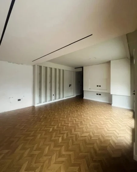 Tirane, shitet apartament 2+1 , 105 m² 179.000 € (Zgjatimi)