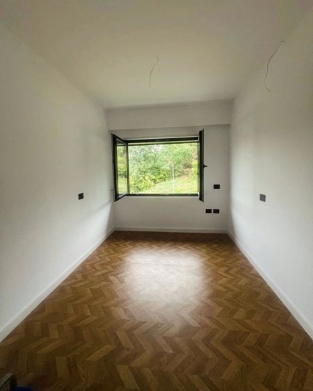 Tirane, shitet apartament 2+1 , 105 m² 179.000 € (Zgjatimi)