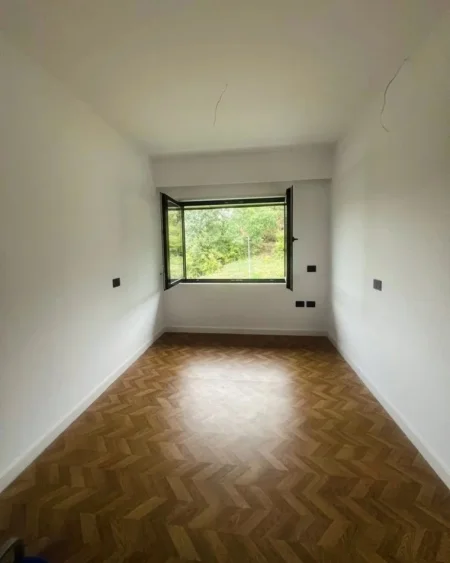 Tirane, shitet apartament 2+1 , 105 m² 179.000 € (Zgjatimi)