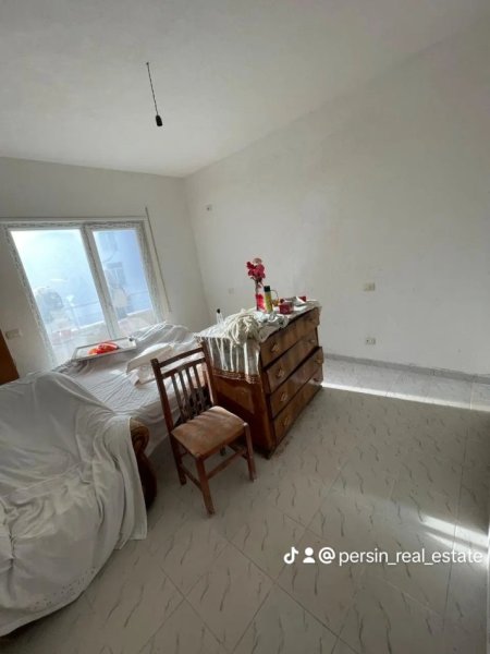 Shkembi Kavajes, shitet apartament 1+1+Ballkon Kati 4, 70 m² 65.000 € (Shkembi I kavajes)