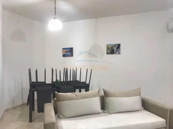 Tirane, shitet apartament 2+1 Kati 8, 116 m² 210.000 € (Stacioni i Trenit)