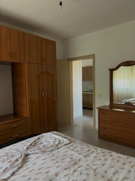 Durres, jepet me qera apartament 1+1+Aneks+Ballkon Kati 6, 300 € 