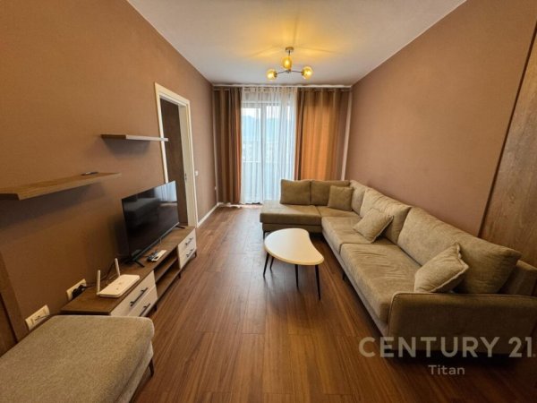 Tirane, jepet me qera apartament 2+1+Aneks+Ballkon Kati 9, 90 m² 700 € (Don bosko)