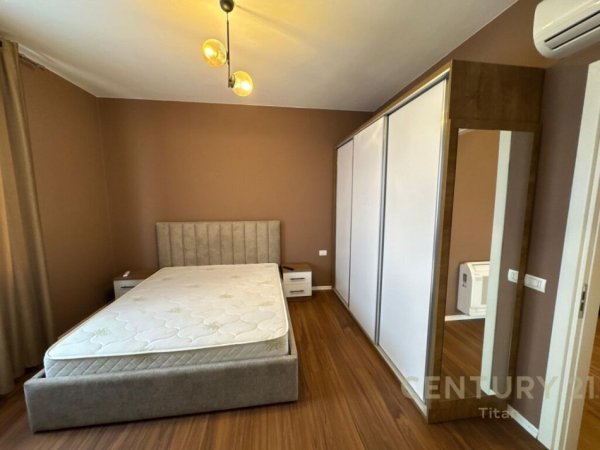 Tirane, jepet me qera apartament 2+1+Aneks+Ballkon Kati 9, 90 m² 700 € (Don bosko)