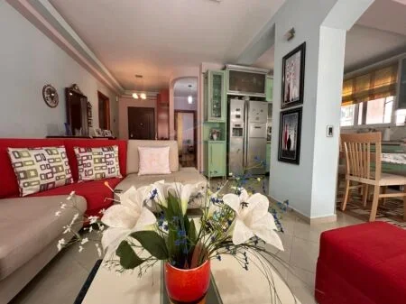 Sarande, shitet apartament 3+1+Ballkon Kati 3, 130 m² 210.000 € (Lagjia 4, Sarandë AREA45594)