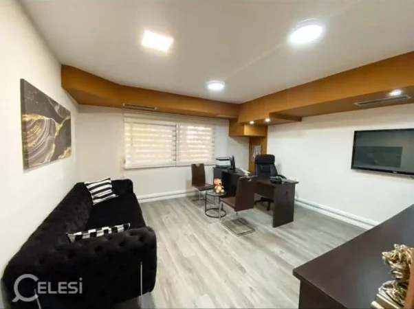 Tirane, shitet ambjent biznesi Kati 2, 200 m² (BLLOKU SHESHI WILLSON)