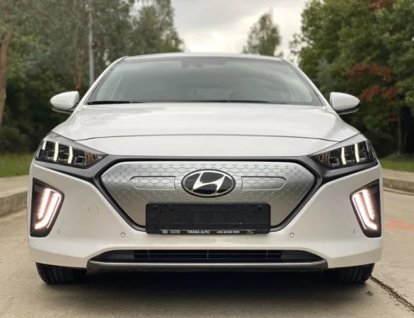 Tirane, shes makine Hyundai electric Elektrike, e bardhë automatik Klima 46.000 km