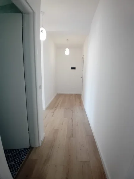 Tirane, shes apartament 1+1 Kati 5, 76 m² 150.000 € 