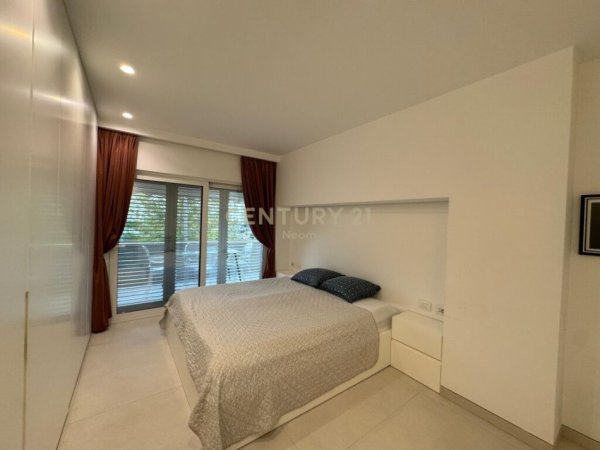 Tirane, shes apartament 2+1+Aneks+Ballkon Kati 1, 116 m² 270.000 € (Liqeni i Thate)