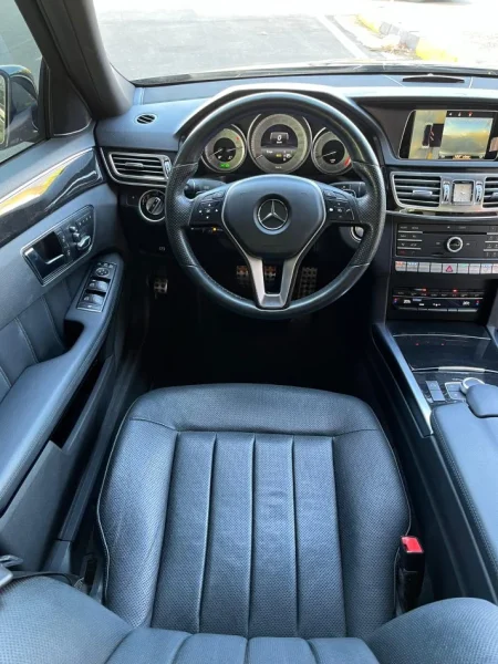 Tirane, shitet makine Mercedes Benz Nafte, e zeze automatik Kondicioner 150.000 km 18.500 €