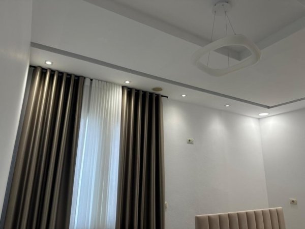 Tirane, jepet me qera apartament 1+1+Aneks Kati 2, 72 m² 500 € (rruga jordan misja)