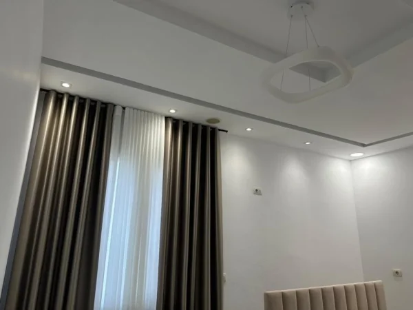 Tirane, jepet me qera apartament 1+1+Aneks Kati 2, 72 m² 500 € (rruga jordan misja)