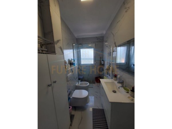Tirane, shitet apartament 1+1 Kati 2, 76 m² 95.000 € 
