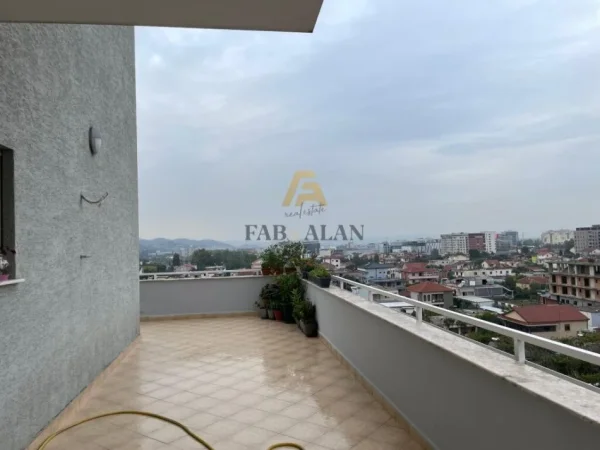Tirane, shitet apartament 2+1+verande Kati 6, 149 m² 155.000 € (Astir)