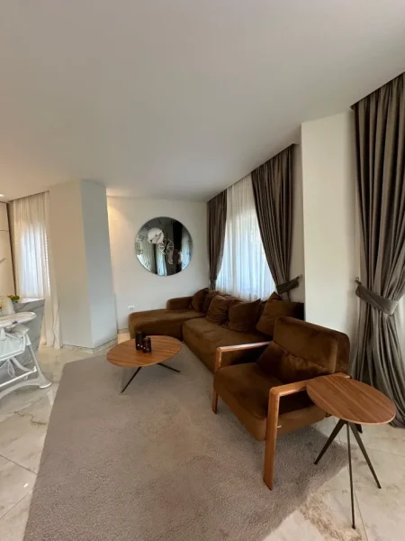 Tirane, shitet apartament 2+1 Kati 1, 117 m² 270.000 € (Liqeni i Thate)