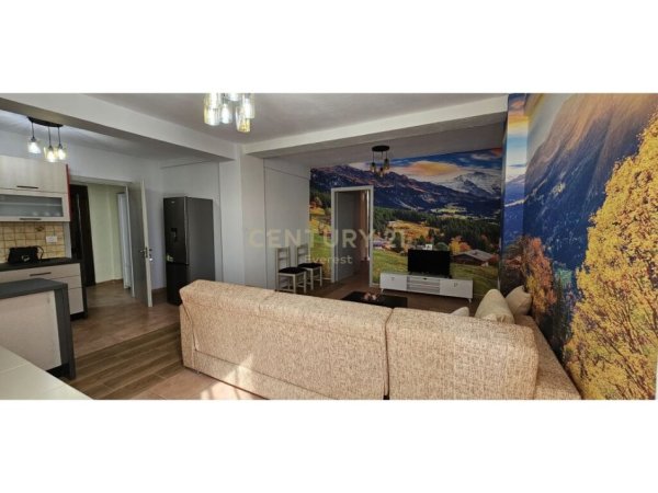 Tirane, jepet me qera apartament 2+1 Kati 8, 107 m² 650 € (Bulevardi Zogu i Pare)