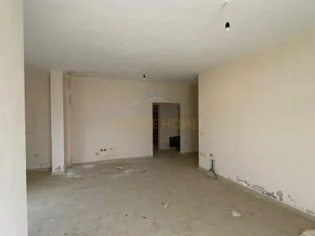 Exclusive, Shitet, Apartament 2+1 (Penthouse), Sarandë, Rruga Butrinti. AREA38224