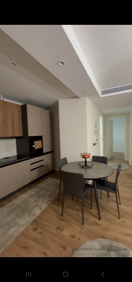 Tirane, jepet me qera apartament 2+1 , 1.200 m² 1.200 € (tek Kompleksi Delijorgji)