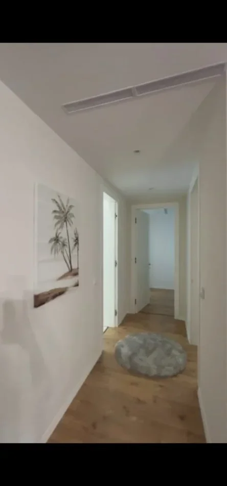 Tirane, jepet me qera apartament 2+1 , 1.200 m² 1.200 € (tek Kompleksi Delijorgji)