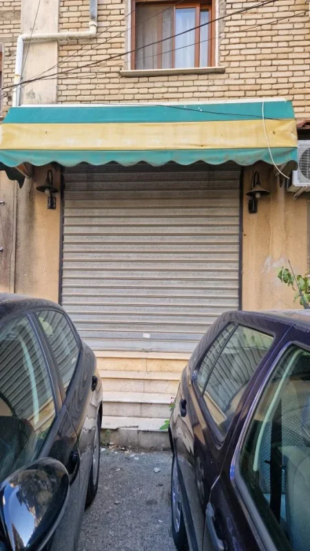 Tirane, jap me qera dyqan Kati 0, 201 € (Sitki cico)