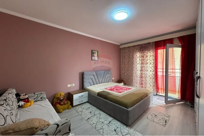 Tirane, jepet me qera apartament 2+1 Kati 7, 107 m² 520 € (Astir - Unaza e Re)