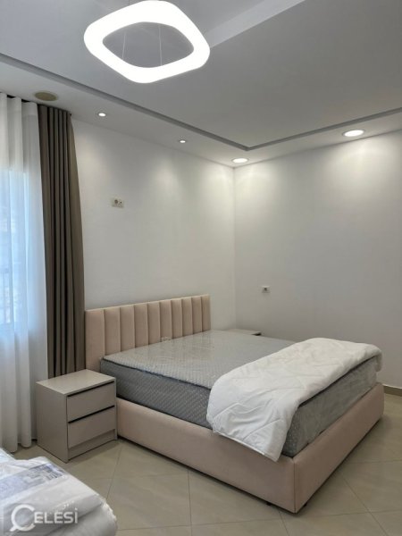 Tirane, jepet me qera Vile 1+1+Ballkon Kati 2, 70 m² 500 € (rruga jordan misja)