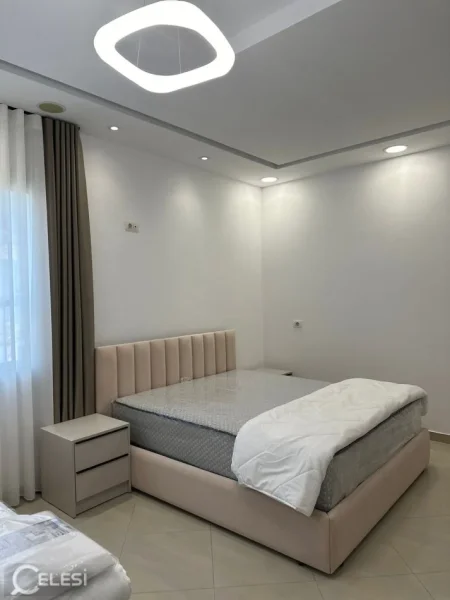 Tirane, jepet me qera Vile 1+1+Ballkon Kati 2, 70 m² 500 € (rruga jordan misja)